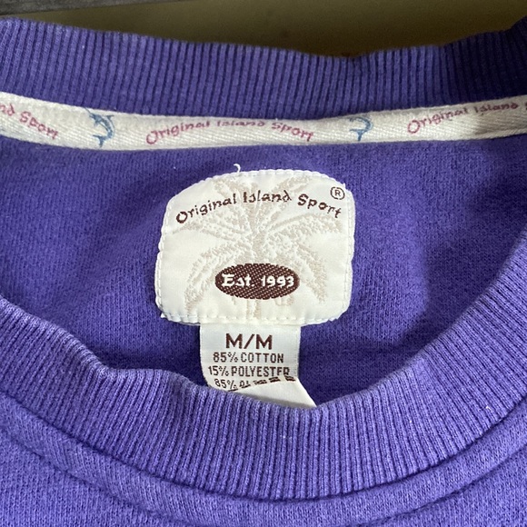 Vintage Original island sport sweatshirt. Very soft - Picture 2 of 5
